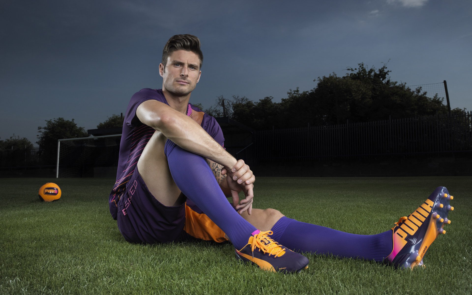 足球运动普及推广，校园新赛季火热开赛，足球推广学校